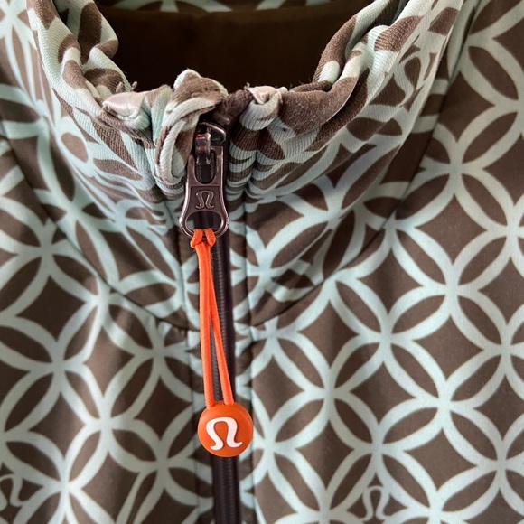 Lululemon jacket with mesh lining - Picture 3 of 6